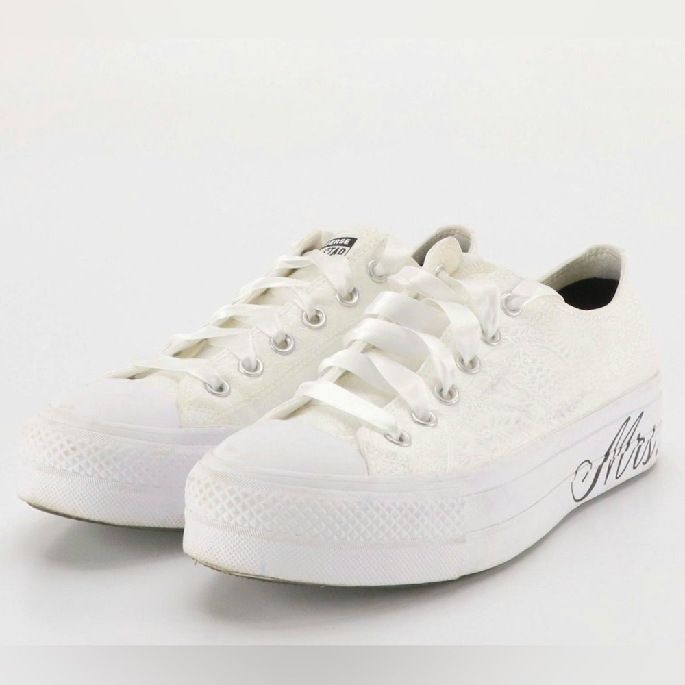 Converse All Star “Just Married” Platform
Wedding Sneakers 9.5